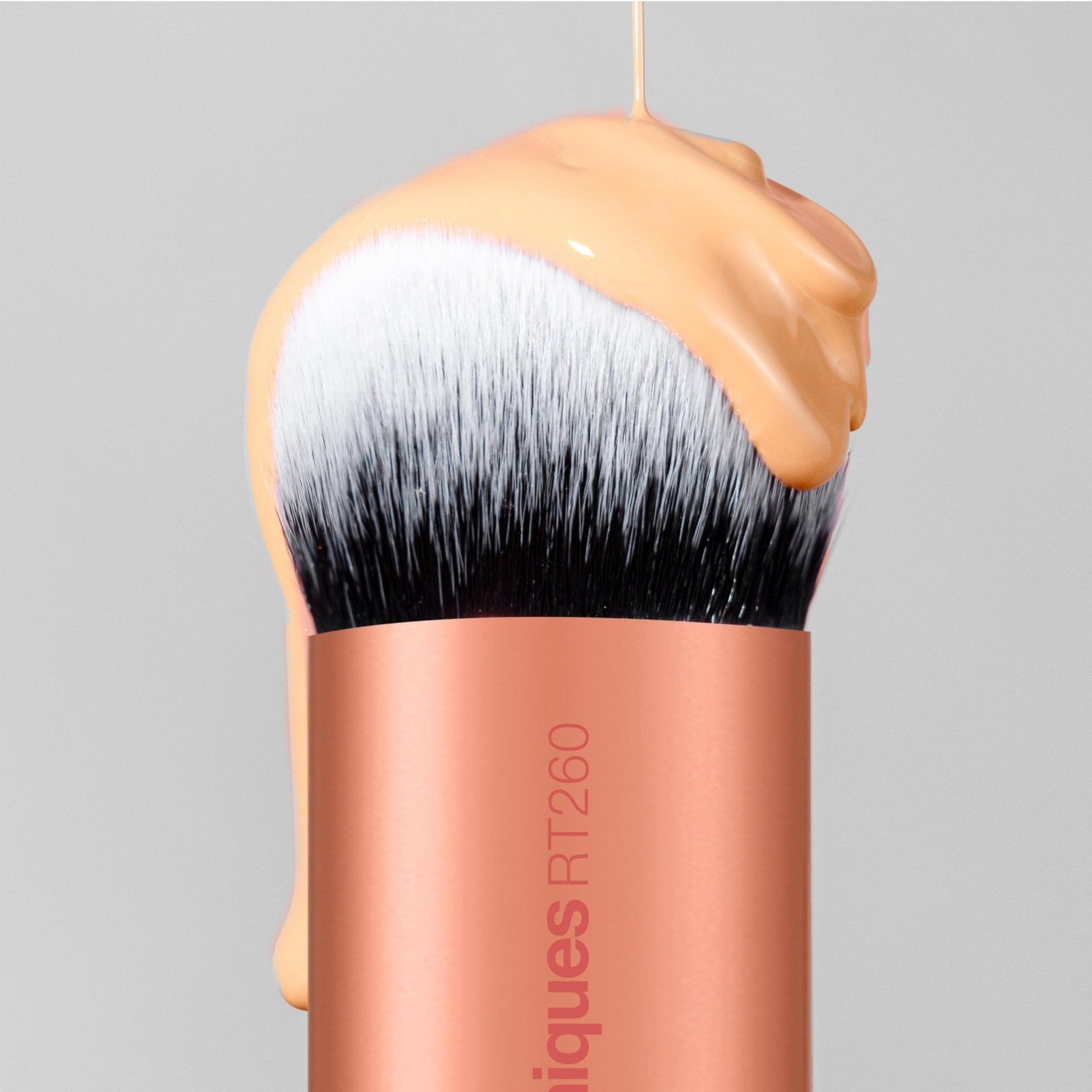 Real Techniques Bubble Blending Makeup Brush, Multipurpose Foundation Brush For Liquid, Cream, & Powder Products, Unique Round Brush Head, Synthetic Bristles, Vegan & Cruelty Free, 1 Count - Maple Wellness Supplements